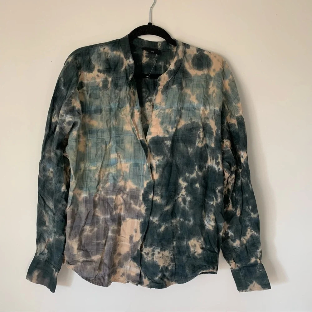 Vici Blouse Size Small bleach dye long sleeve top